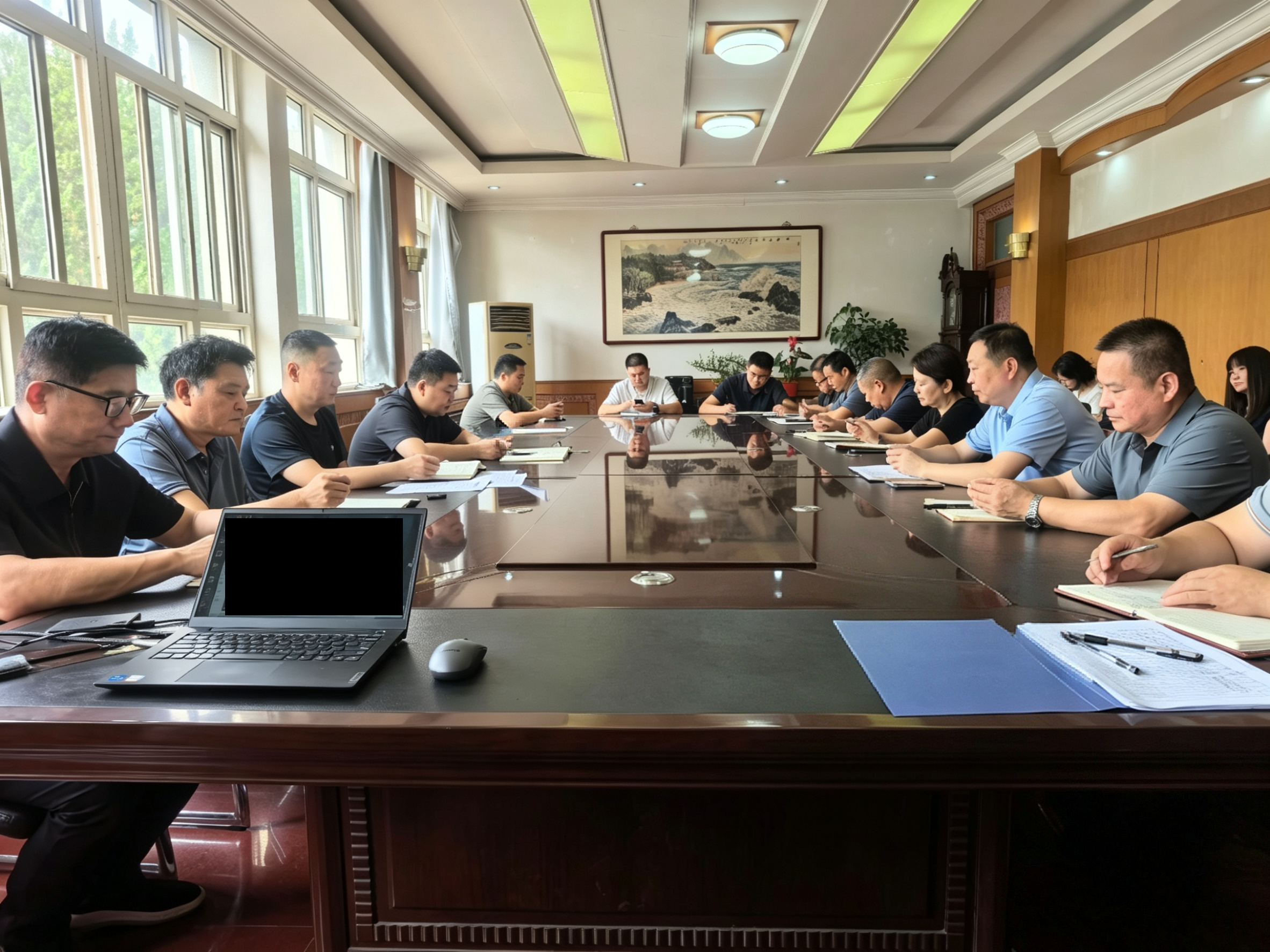 我院召开校园安全暨防汛工作部署会